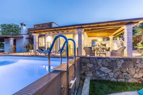 Villa La Bella in Ottiolu - Image 4