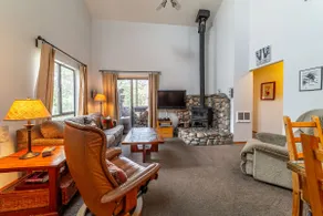 Mammoth Creek Trail 3Bed 2Bath WIFI & Jacuzzi - Image 4