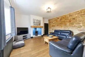 Host Stay Blacksmith s Cottage - Image 2