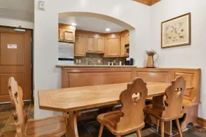 3BR Midway Villa w/ Zermatt Amenities 1082 - Image 5