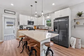 Cozy Chic Home In Downtown Loveland! - Image 4