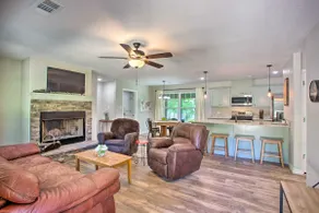 Charming Lake Fork Cottage w/ Screened-In Porch! - Image 3