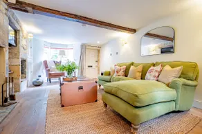 Two bedroom period Cotswold holiday cottage in Moreton-in-Marsh - Wendle Cottage - Image 2