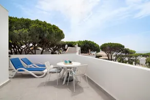 Villa 'Harlequin' avec vue sur la mer, Wi-Fi et climatisation - Image 4