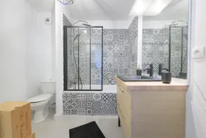 Superb Apartment, Pool, Parking, Terrace - Image 4