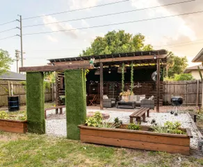 Upscale 4 BR Ybor Hse with Outdoor Living Space - Image 3
