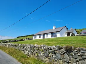 Sea View Cottage, Errislannan - Image 2