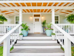 *Oct-Nov Special* Beach|Downtown|Coastal Cottage - Image 5