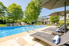 7 Bedroom Country Estate with Large Private Pool! - Image 5