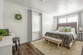Come Chill at our Cute 2 bedroom Cottage - Image 2