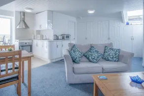 St Julians View - 1 Bedroom Apartment - Tenby - Image 2