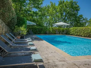 Country house with views and swimming pool - Image 3