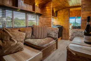 American School Bus - 1 Bedroom - Blossom Farm - Tiers Cross - Image 5