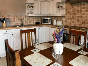 Foal Barn Cottages - Hayloft-CC211118 - Image 4