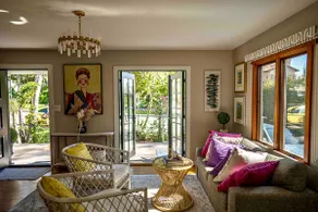Large yard, walk to beach & food. Office & crib. - Image 3
