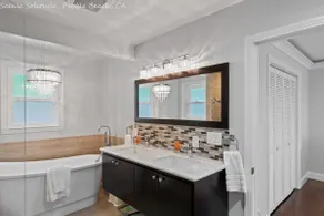 Scenic Solitude: Gorgeous Remodeled 3 Bedroom 2 and a Half Baths Panoramic Views Hot Tub and More - Image 5