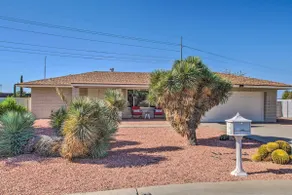 Patio + Yard: Pet-Friendly Gem in Litchfield Park! - Image 3
