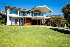 Coastwatch on Bannister Headland - Image 3