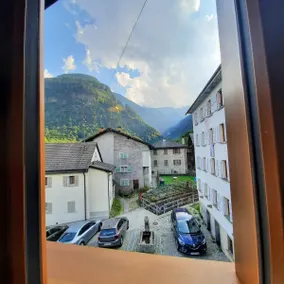 Bouldering temple in Chironico (Nucleo Chalet) - Image 4