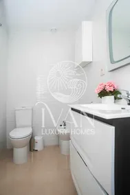 Casa Luna Ivan Luxury Homes 1st Floor North 1st Line - Image 5