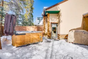 Luxury Keystone Cabin w/ Hot Tub, 1 Mi to Lifts! - Image 2
