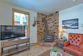 The Ouray Nook – Modern Comfort & AC | Sleeps 4 - Image 4