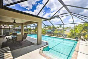 Dock & Canal Access: Cape Coral Family Home - Image 2