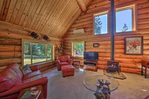 Large Cabin w/ Fire Pit + Grill on 34 Acres! - Image 4