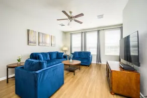 Beautiful Townhome, Vista Cay, Near Parks! 4018 - Image 2
