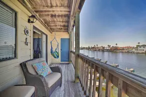 Chic Waterfront Condo w/ Private Boat Dock! - Image 2