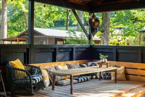 Family Studio : KING BED w/Private Bath / Glamping - Image 3