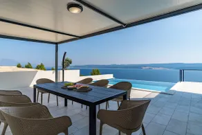 Seaview Villa Marila with a private pool with hydromassage, 3 en suite bedrooms, 1km from beach - Image 3