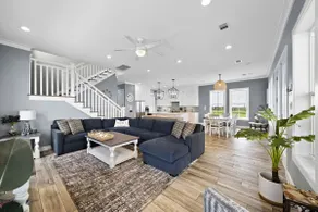 Serene Bayfront Home with Stunning Views - Image 5