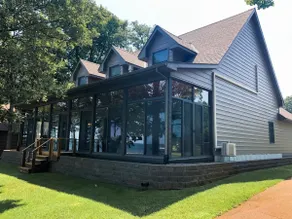 Amazing Beach, Great Three Season Porch! - Image 5