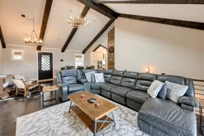 Beautiful Franklin Home w/ Bunkhouse & Hot Tub! - Image 4