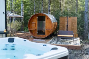 Private 2.5 Acres w/ Hot Tub, Sauna & Trails - Image 3