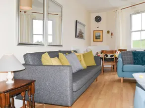 CHURCH ST 1 UPPER APARTMENT - Image 3