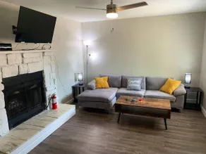Silver Wings Suite-Heart of Clovis, NM-Perfect Spot! - Image 3