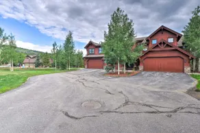 Private Hot Tub: Family Townhome in Breckenridge - Image 3