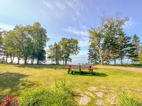 Gem House on Lake Superior in Hovland, Minnesota - Image 4