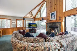Spacious Cabin Sleeps up to 12 Sky High #86 by Bear Valley Vacation Rentals - Image 2