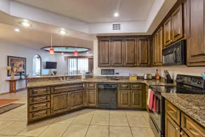Bella Sirena Luxury Condo 205-B - Image 4