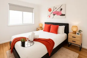 The Bright Gem on Grosvenor - Image 2