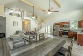 The Honeysuckle - PMI Scenic City Rental - Image 3