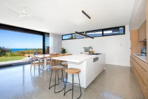 Banksia - Stunning New Absolute Beachfront - Image 5