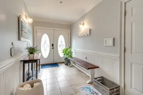 Elegant Tybee Island Townhome, Steps to Beach - Image 4
