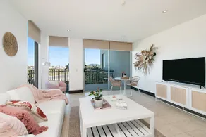 128 Santai - Stylish Resort Apartment by uHoliday - Image 5