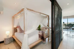 128 Santai - Stylish Resort Apartment by uHoliday - Image 3