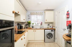 Dog friendly cottage with hot tub under 350 steps to dunes - Image 3