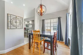 Lakefront Family Friendly condo - Image 4